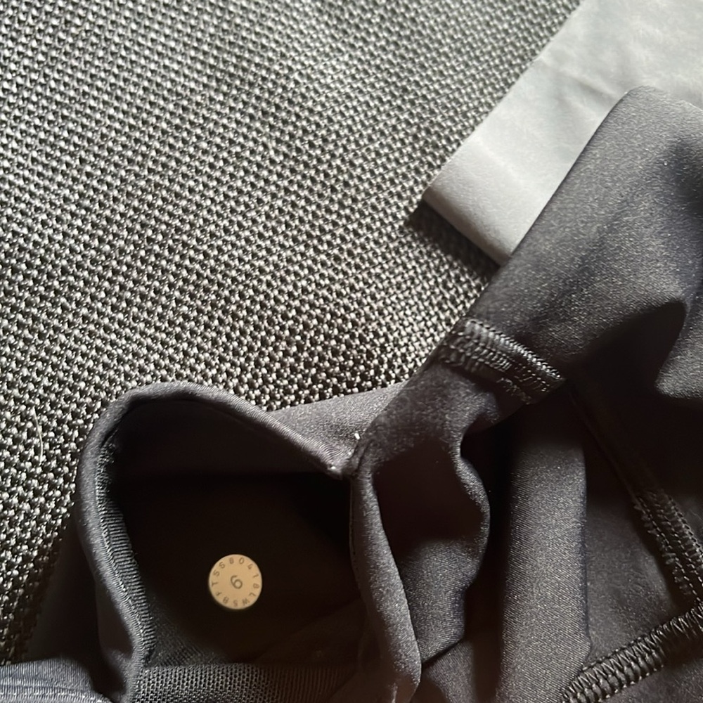Lululemon Athletica leggings - Picture 11 of 16